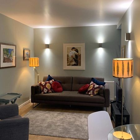Bright And Stylish Apartment - Old Town Εδιμβούργο Εξωτερικό φωτογραφία