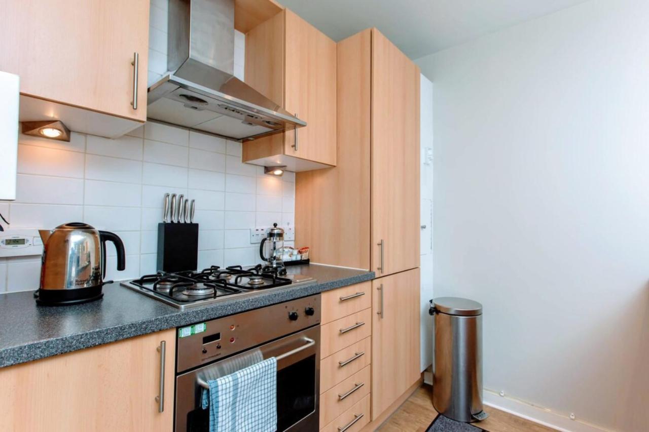 Bright And Stylish Apartment - Old Town Εδιμβούργο Εξωτερικό φωτογραφία